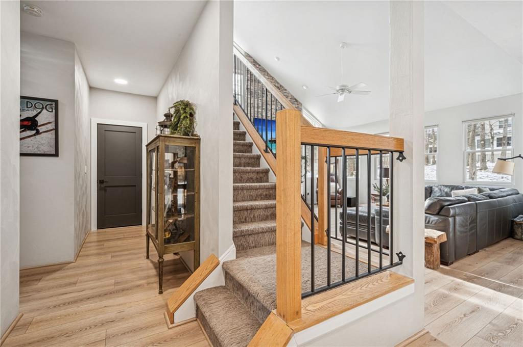 2420 South Ridge Plaza Hidden Valley, PA 15502 - Photo 15 of 37