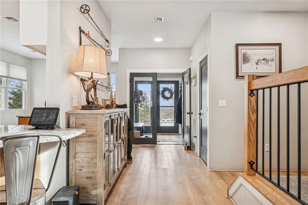 2420 South Ridge Plaza Hidden Valley, PA 15502 - Photo 16 of 37