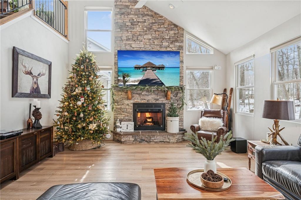 2420 South Ridge Plaza Hidden Valley, PA 15502 - Photo 8 of 37