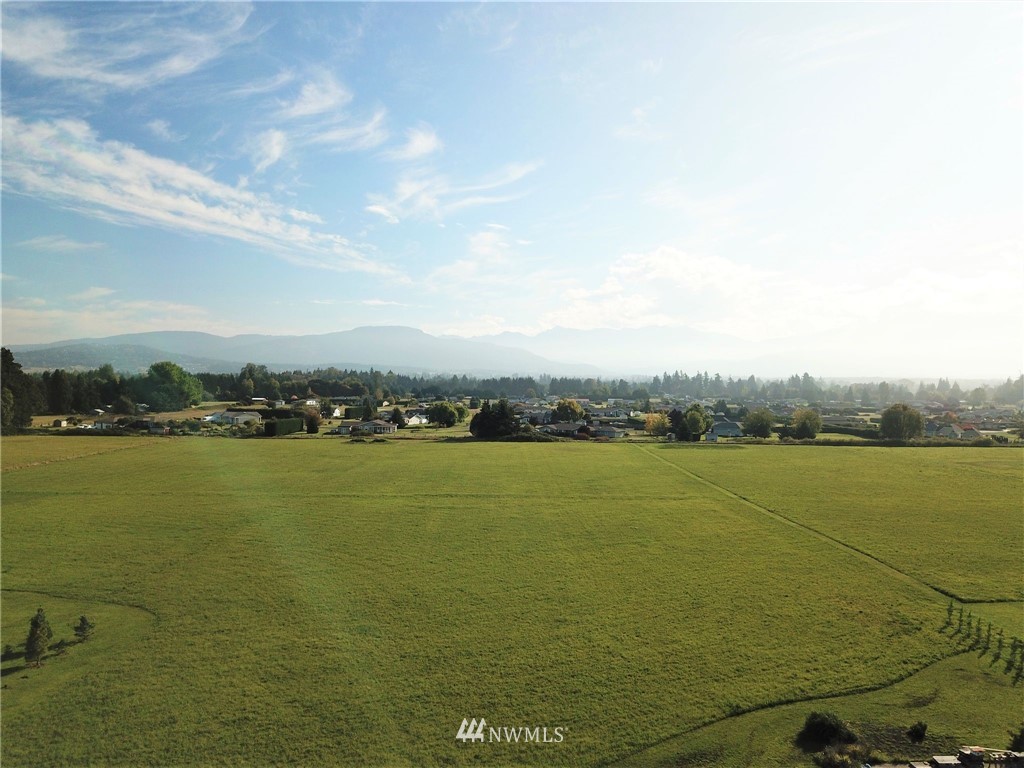 340 Shepherds Way Sequim, WA 98382 - Photo 2 of 19