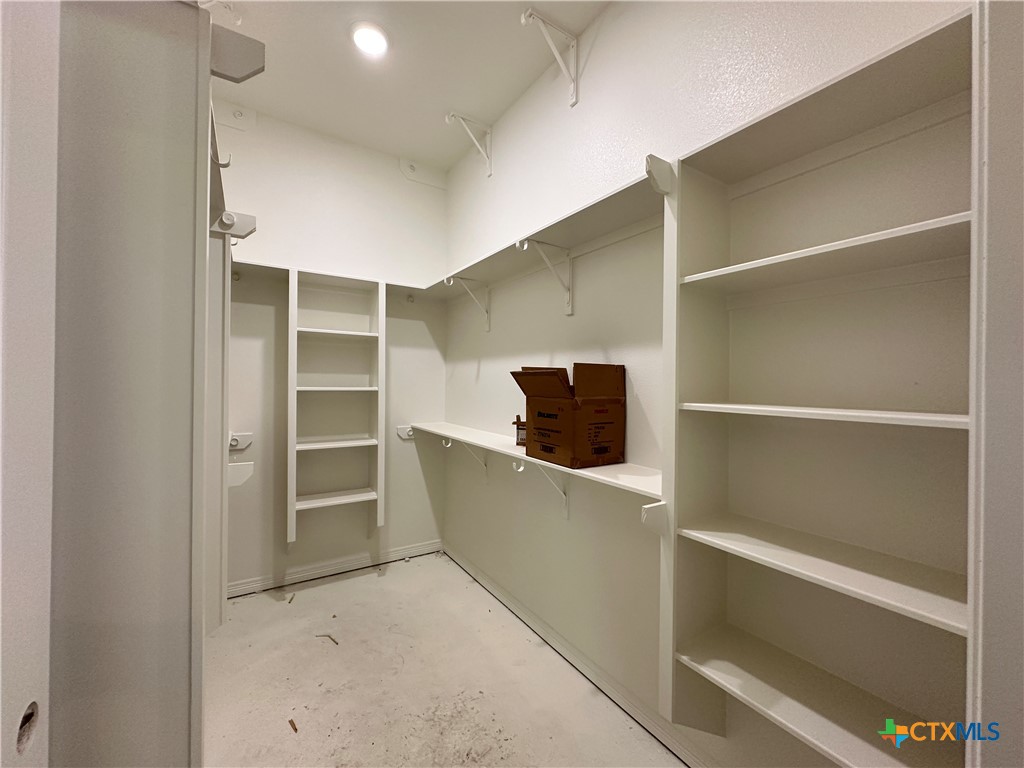 4417 Agave Trail Temple, TX 76502 - Photo 16 of 19 a view of an empty walk in closet