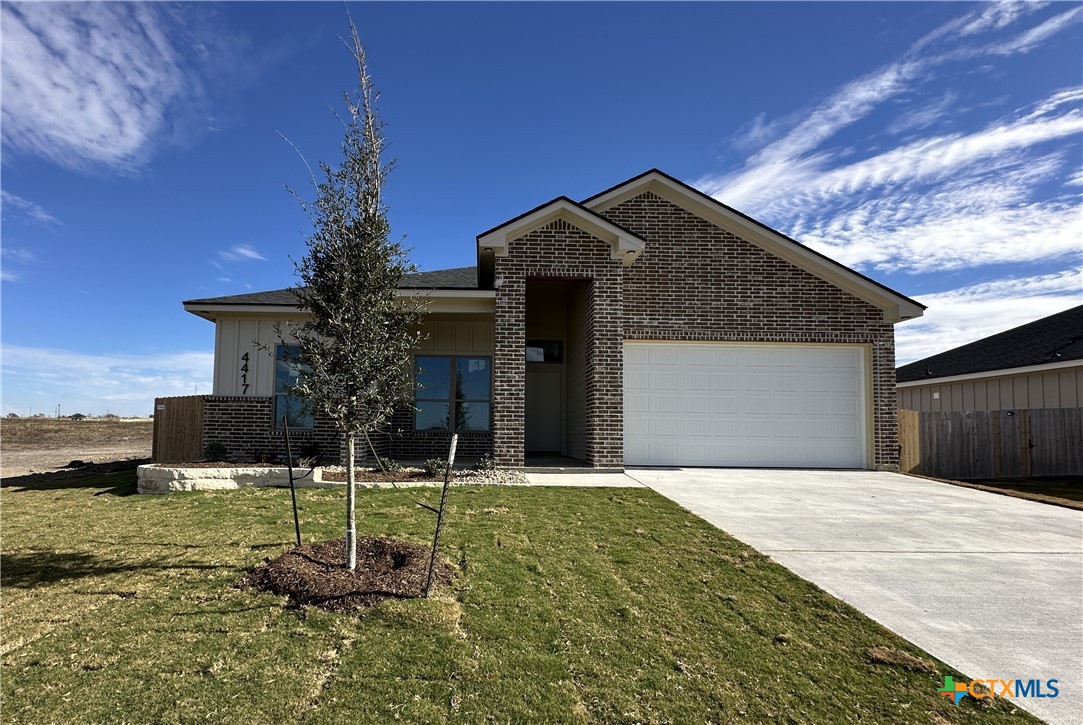 4417 Agave Trail Temple, TX 76502 - Photo 2 of 19 a front view of a house with garden