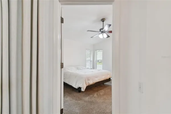 $2,400 | 4327 Murfield Drive East, Bradenton, FL 34203