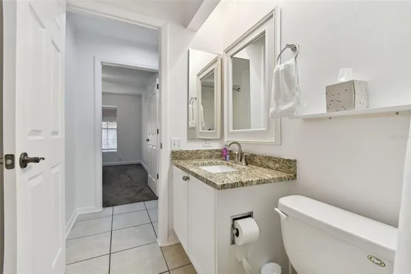 $2,400 | 4327 Murfield Drive East, Bradenton, FL 34203