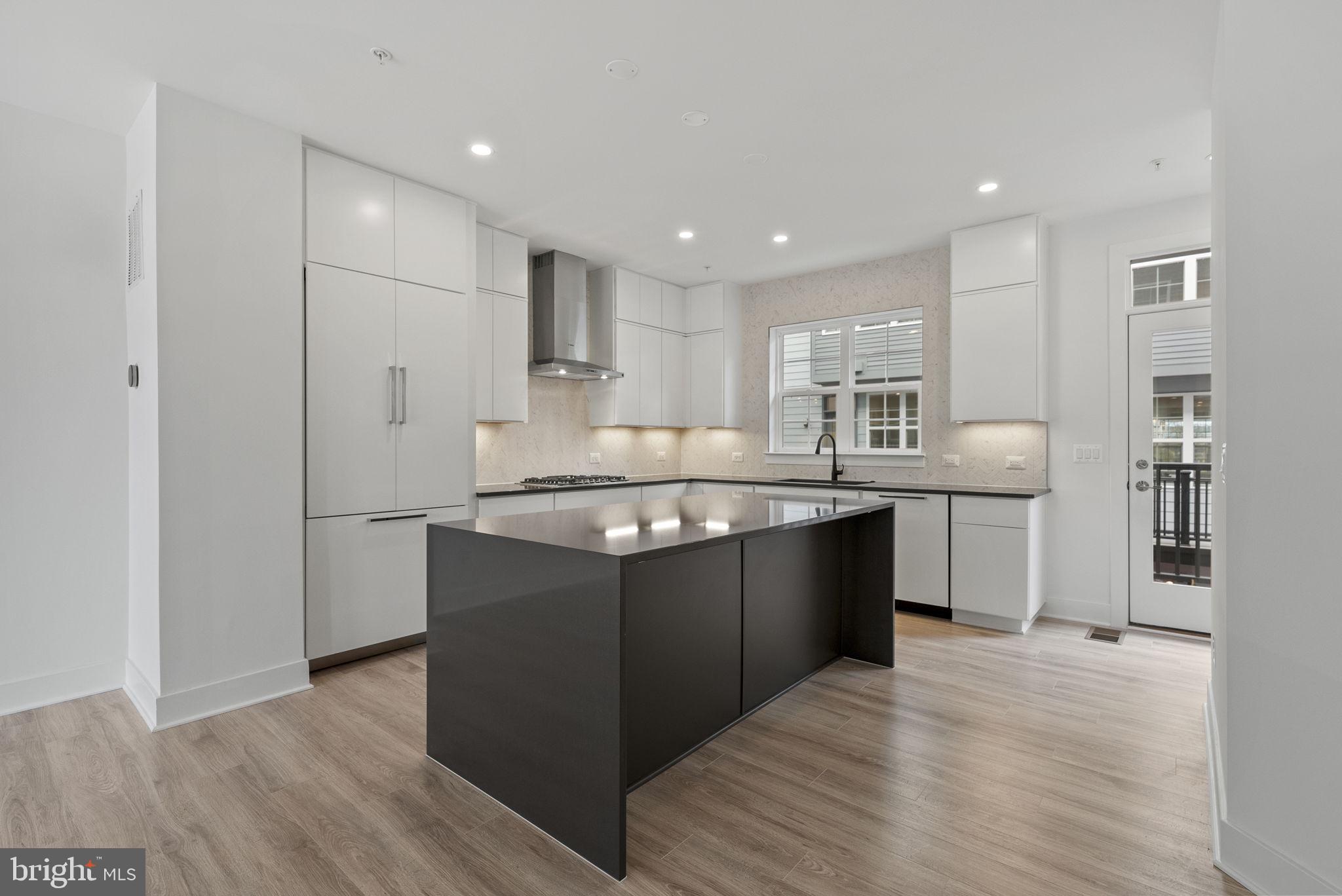 1840 Michael Faraday Drive Reston, VA 20190 - Photo 3 of 27