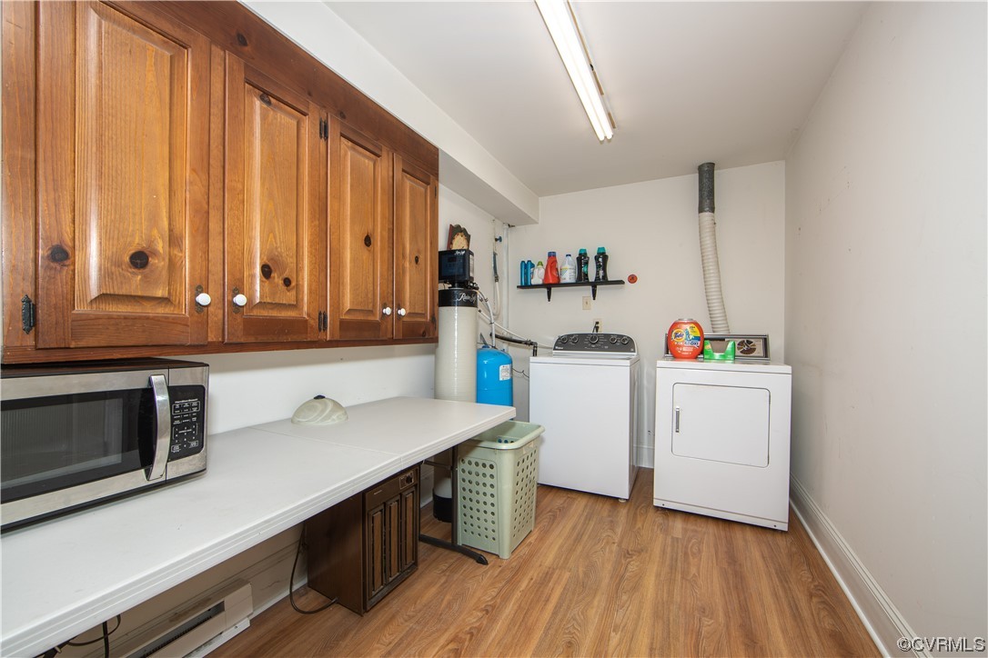 2729 Judes Ferry Road Powhatan, VA 23139 - Photo 33 of 50 Large room for storage too.