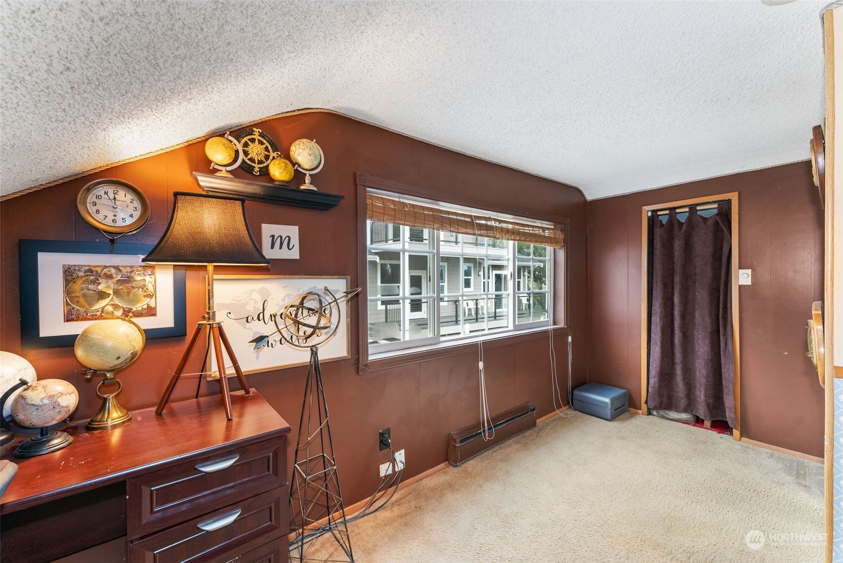7911 East Maple Street Port Orchard, WA 98366 - Photo 30 of 39 a view of a room with gym equipment