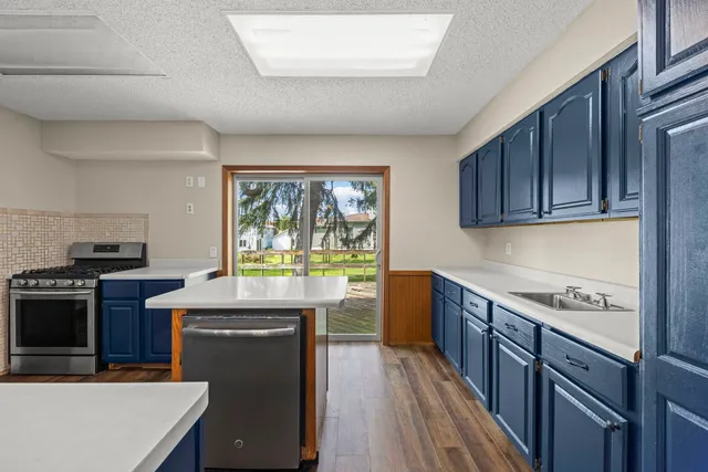 $209,900 | 301 North Main Street, Herscher, IL 60941