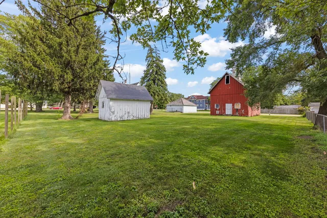 $209,900 | 301 North Main Street, Herscher, IL 60941