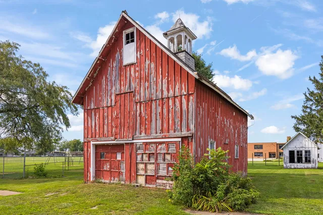 $209,900 | 301 North Main Street, Herscher, IL 60941