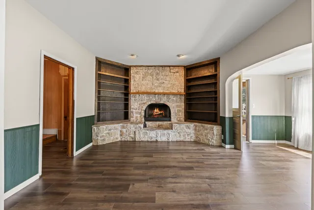 $209,900 | 301 North Main Street, Herscher, IL 60941