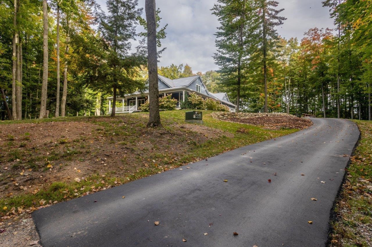 944 Barrett Road Kingsley, MI 49649 - Photo 5 of 39