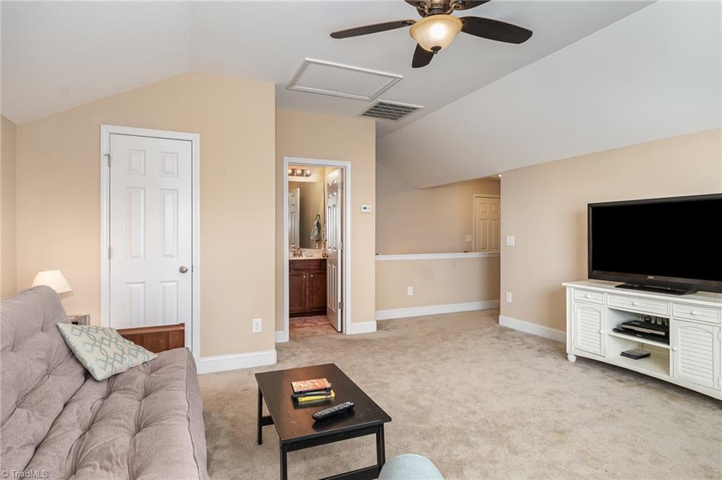 5441 Holbein Gate Road Walkertown, NC 27051 - Photo 25 of 32 Bonus Room