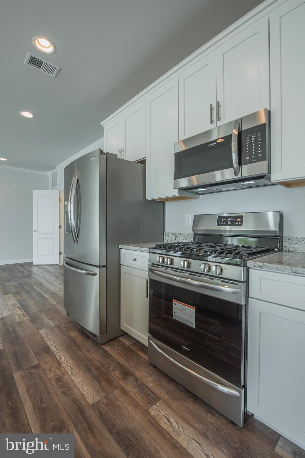 594 Riverside Drive, Unit 18 Lancaster, VA 22503 - Photo 21 of 42 Gallery Image 21