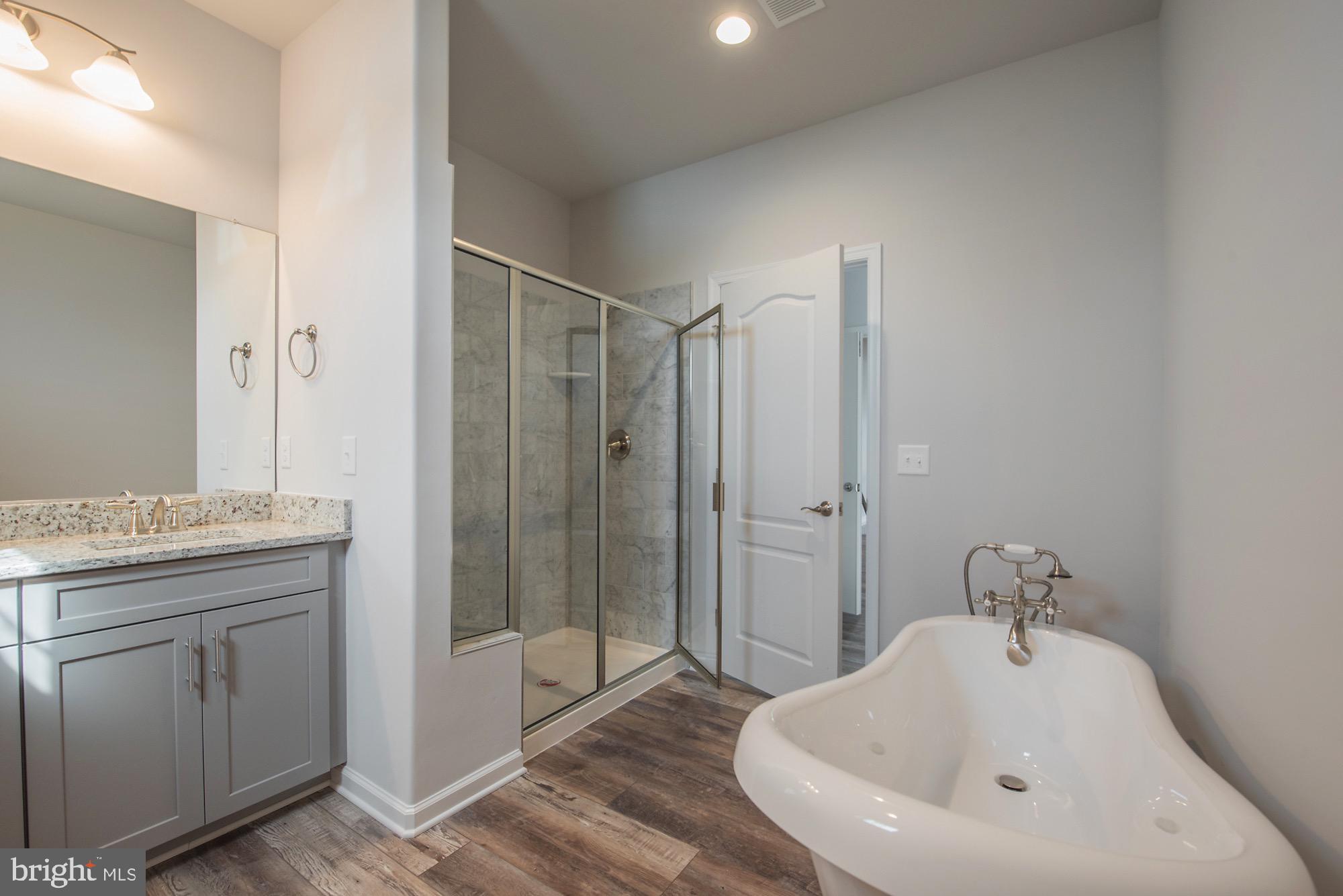 594 Riverside Drive, Unit 18 Lancaster, VA 22503 - Photo 27 of 42 Gallery Image 27