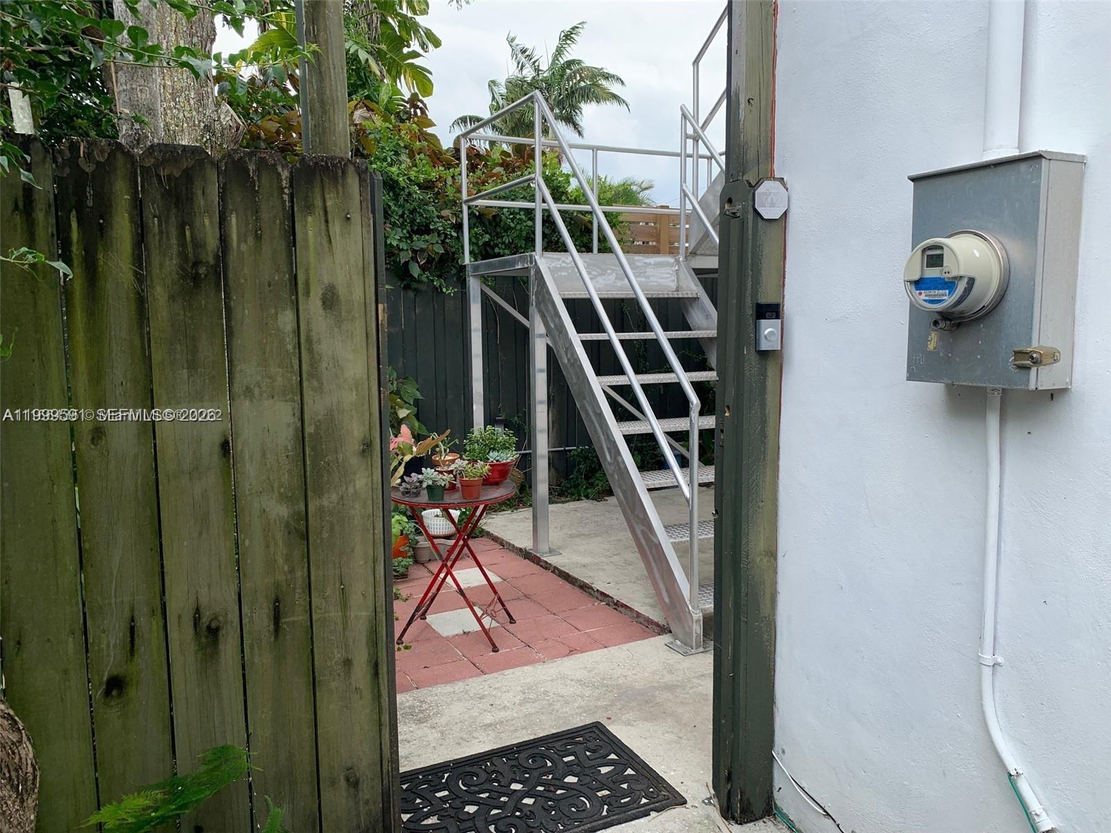 4230 Southwest 11th Street, Unit B Miami, FL 33134 - Photo 9 of 9