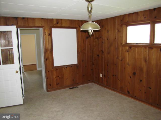1507 Shenandoah Road Alexandria, VA 22308 - Photo 4 of 10 Family Room