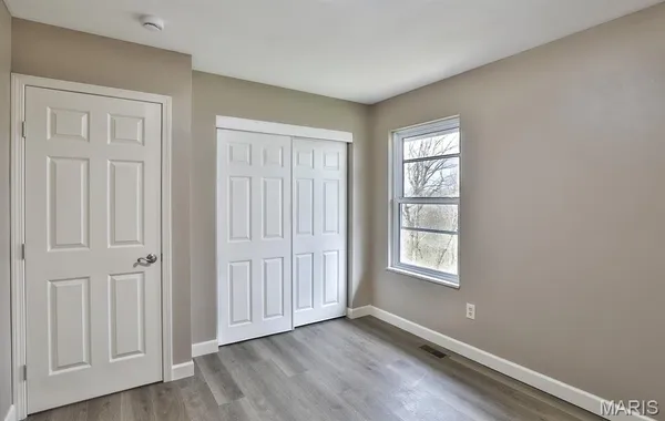 $374,900 | 853 Crescent Ridge Drive, Valley Park, MO 63088