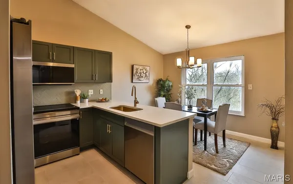 $374,900 | 853 Crescent Ridge Drive, Valley Park, MO 63088