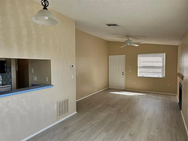 $1,500 | 3851 59th Avenue West, Unit 3851, Bradenton, FL 34210
