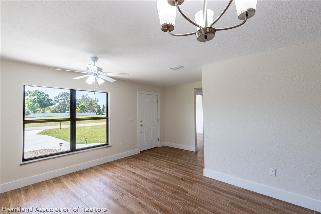 6301 Candler Terrace Sebring, FL 33876 - Photo 6 of 43