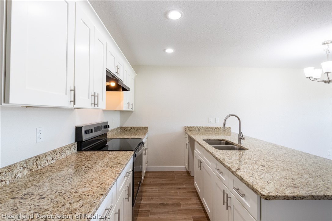 6301 Candler Terrace Sebring, FL 33876 - Photo 9 of 43