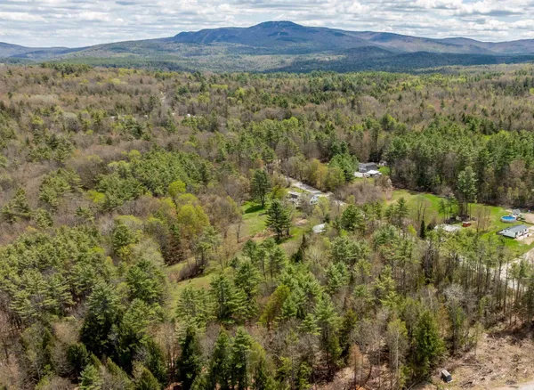 $285,000 | Bradford Road, Newport, NH 03773