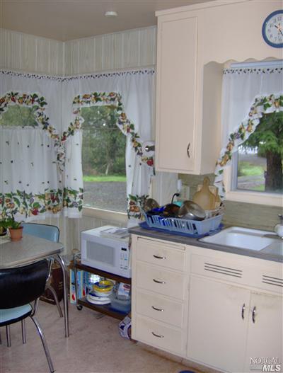 3623 Guerneville Road, Unit A & B Santa Rosa, CA 95401 - Photo 2 of 9 Kitchen main house