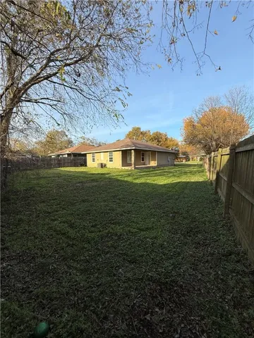 $1,800 | 1205 Thompson Street, Bryan, TX 77803