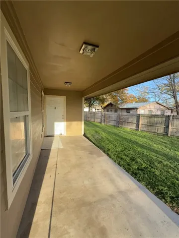 $1,800 | 1205 Thompson Street, Bryan, TX 77803