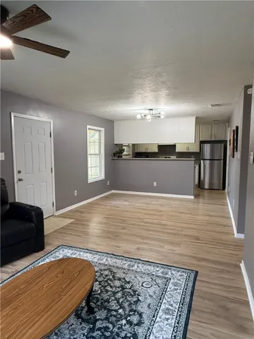 $1,800 | 1205 Thompson Street, Bryan, TX 77803