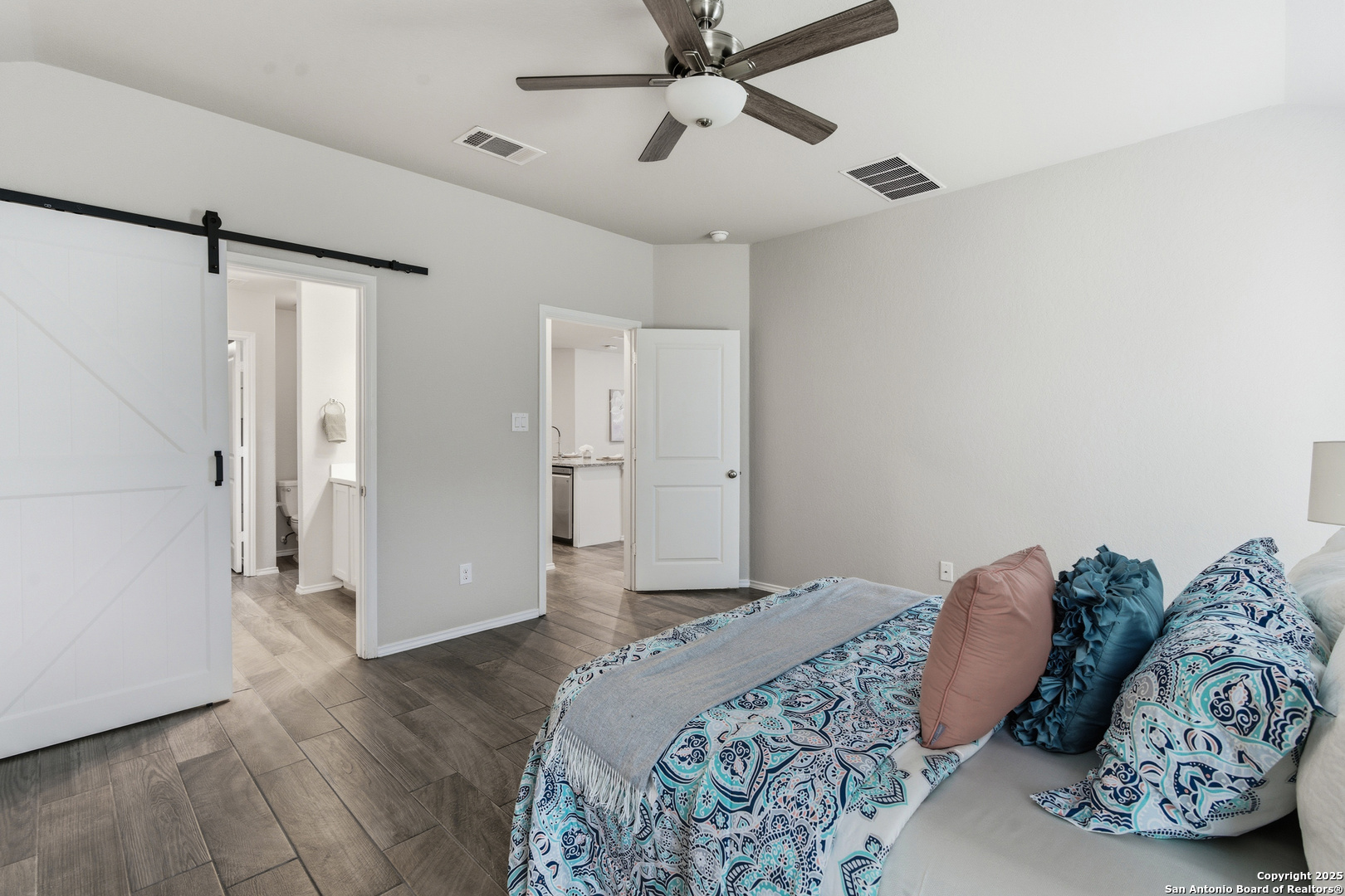 32125 Giant Oak Bulverde, TX 78163 - Photo 20 of 46