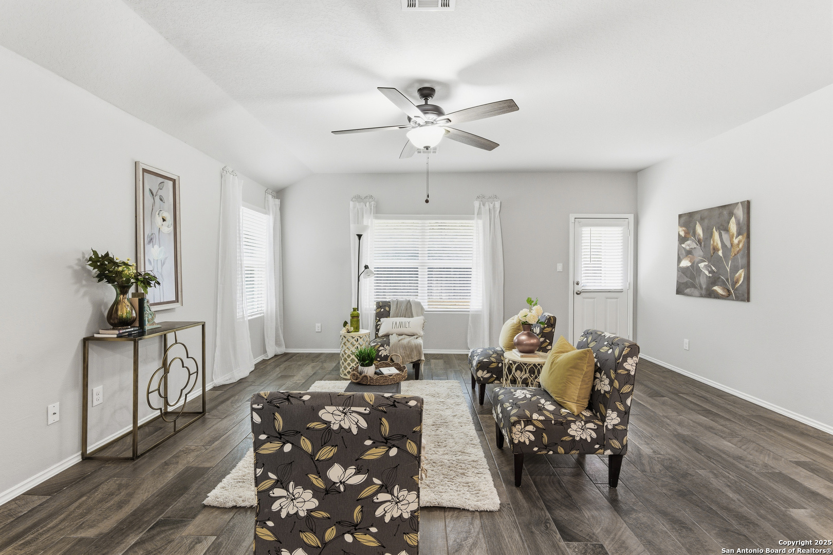 32125 Giant Oak Bulverde, TX 78163 - Photo 3 of 46