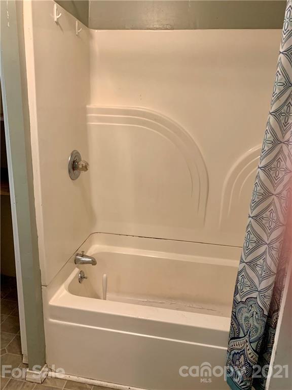 2774 Jamestown Road Morganton, NC 28655 - Photo 12 of 14 Gallery Image 12