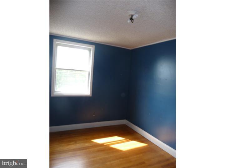 834 Grant Road Folcroft, PA 19032 - Photo 8 of 10 Bedroom 3
