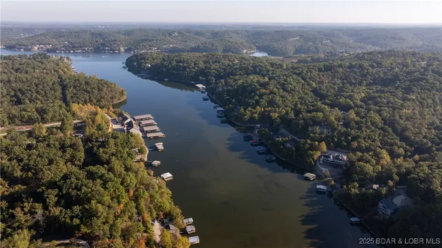 $349,000 | 64 Possum Hollow Court, Camdenton, MO 65020