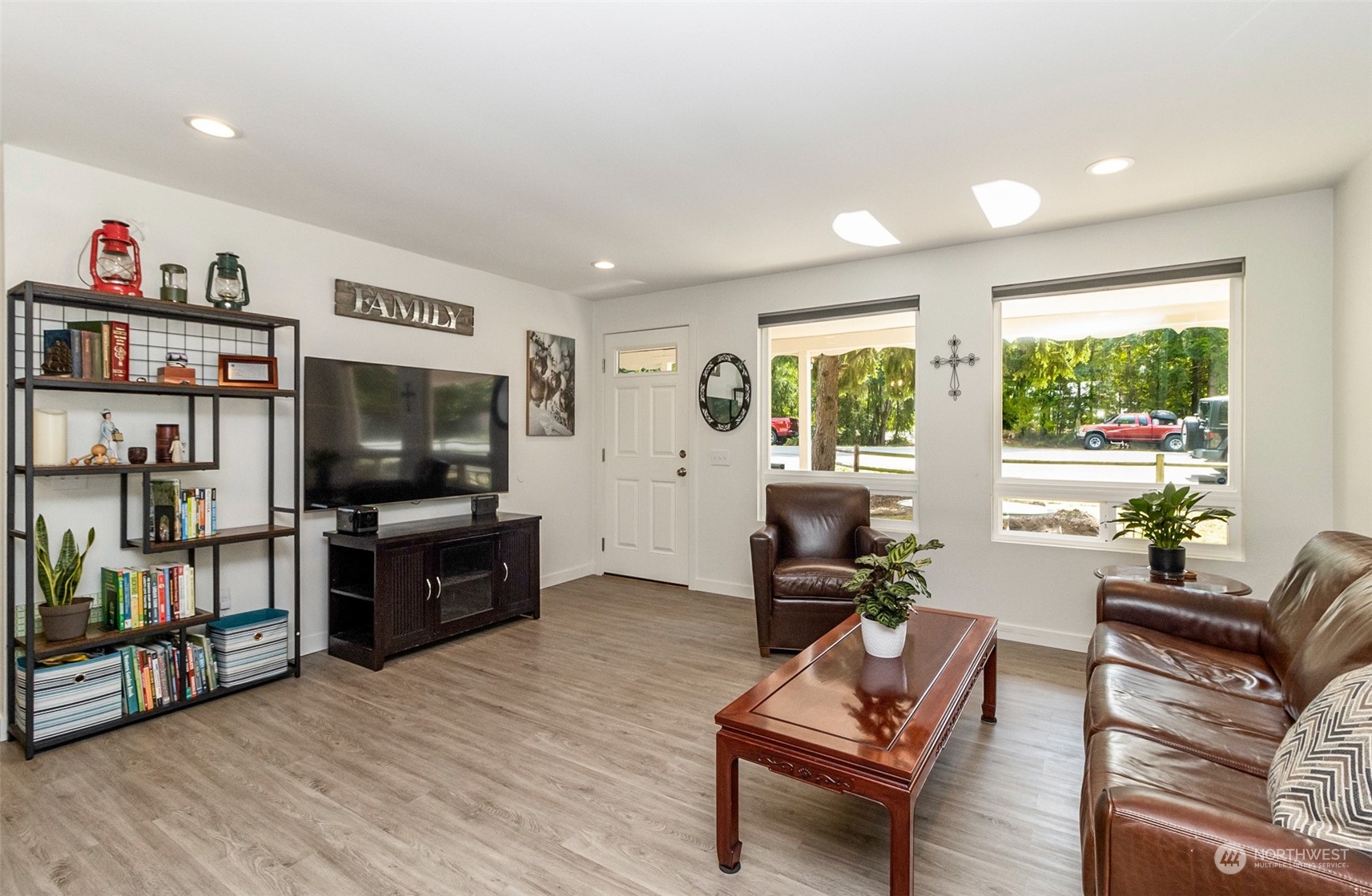 24907 146th Place Southeast Monroe, WA 98272 - Photo 3 of 33