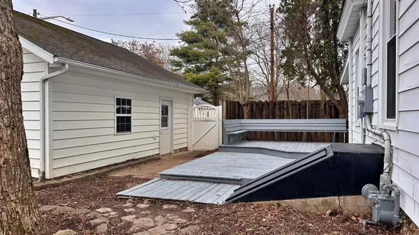 $325,390 | 1037 Cliff Street, Brookville, IN 47012