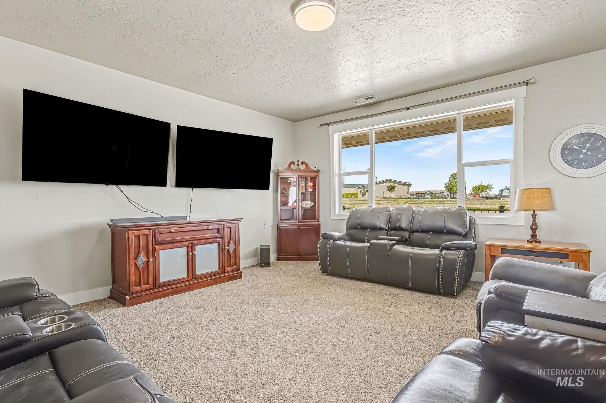 9531 Pump Road Nampa, ID 83686 - Photo 6 of 50