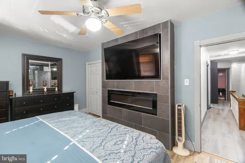 $240,000 | 524 North Clayton Street, Wilmington, DE 19805