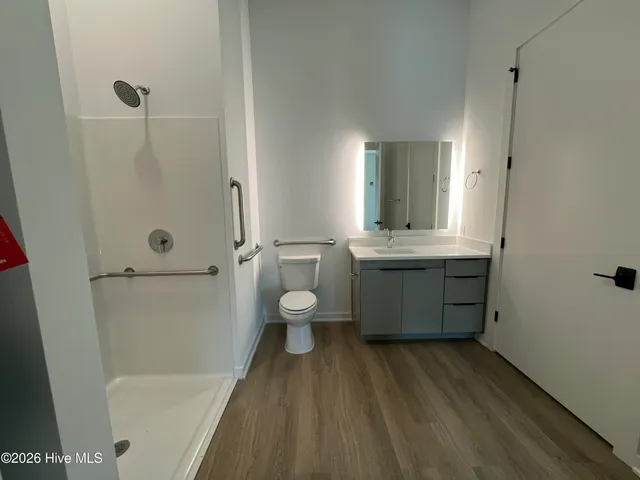 $1,500 | 1108 Castle Street, Unit 112, Wilmington, NC 28401