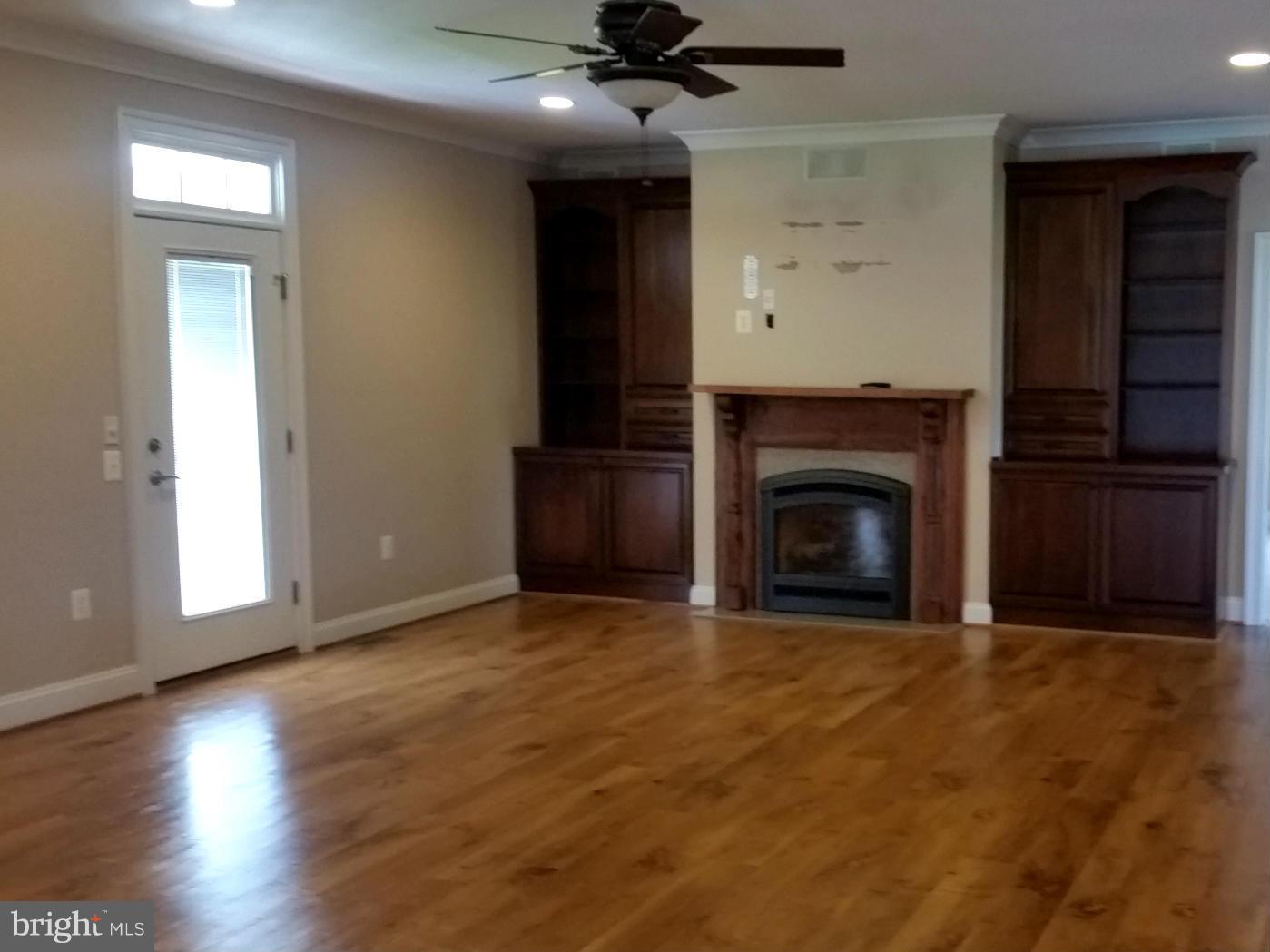 26377 Independence Road Rhoadesville, VA 22542 - Photo 15 of 30 Beautiful Built-Ins, transom windows above doors