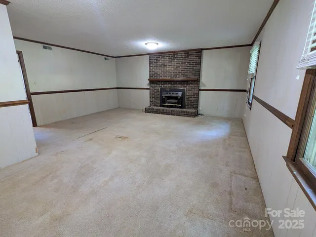 $375,000 | 105 Redcoat Drive, Fort Mill, SC 29715