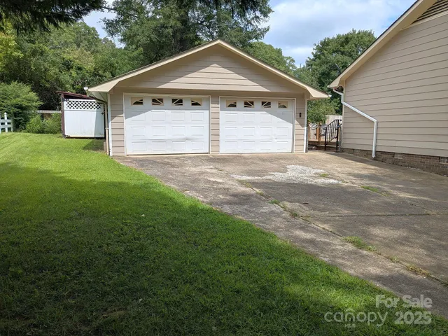 $375,000 | 105 Redcoat Drive, Fort Mill, SC 29715