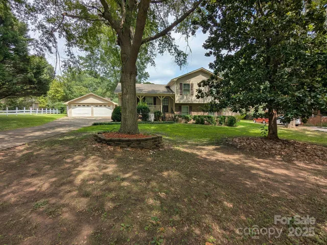 $375,000 | 105 Redcoat Drive, Fort Mill, SC 29715