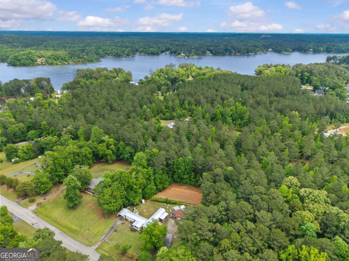 153 Twisting Hill Road Eatonton, GA 31024 - Photo 20 of 35