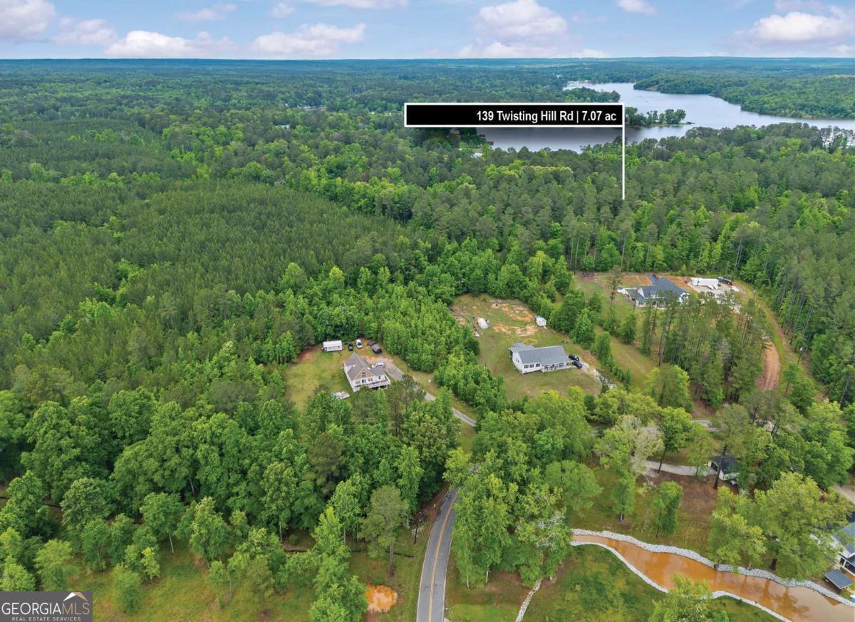153 Twisting Hill Road Eatonton, GA 31024 - Photo 5 of 35
