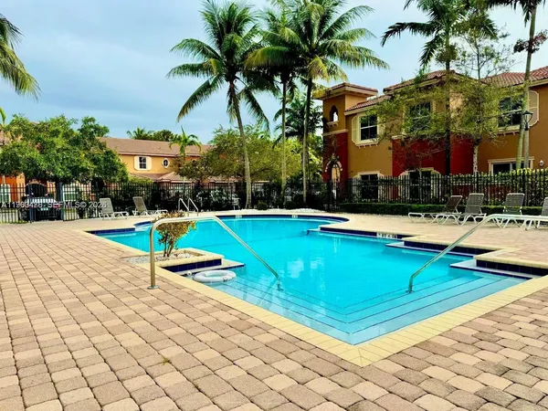 $2,575 | 2584 Southwest 122nd Terrace, Unit 1502, Miramar, FL 33025