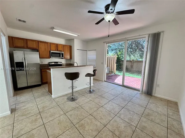 $2,575 | 2584 Southwest 122nd Terrace, Unit 1502, Miramar, FL 33025