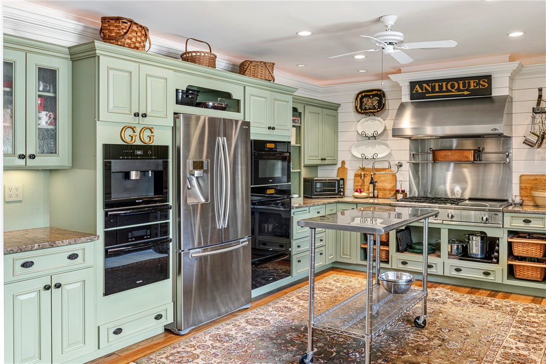 77 Janice Road Warwick, RI 02886 - Photo 29 of 50